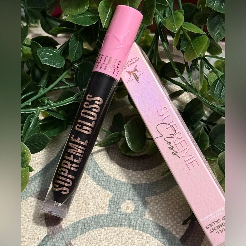 Jeffree Star Supreme Gloss WEIRDO NIB